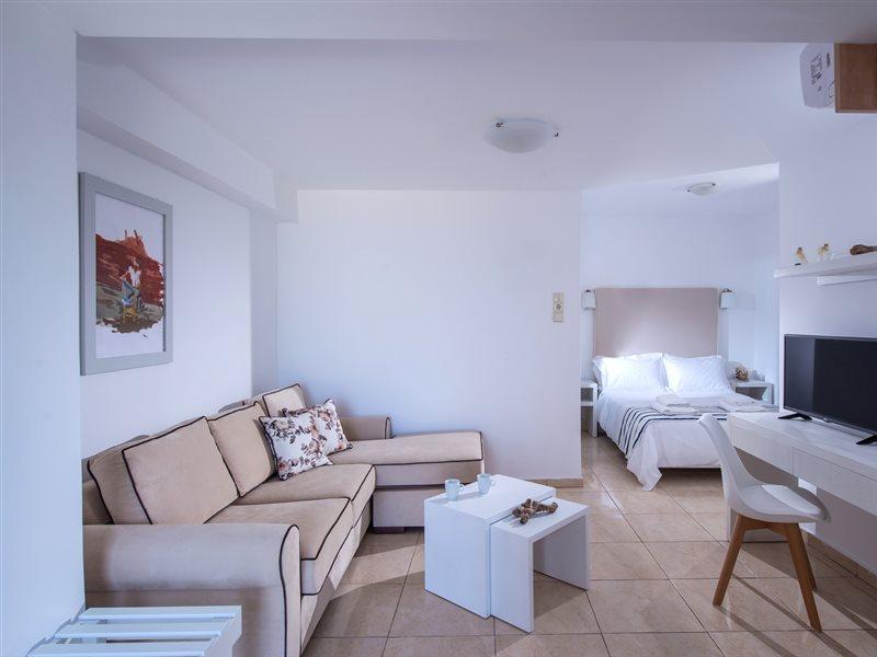 Golden Grain Suites "By Checkin" Kokkini Hani Exteriör bild