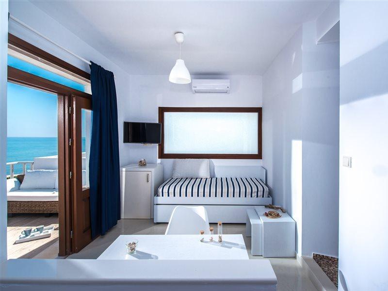 Golden Grain Suites "By Checkin" Kokkini Hani Exteriör bild