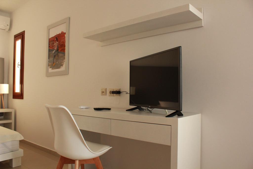 Golden Grain Suites "By Checkin" Kokkini Hani Exteriör bild
